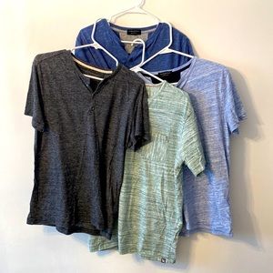 4 Pack Henley Tee - Medium (3 Banana Republic & 1 Eddie Bauer)